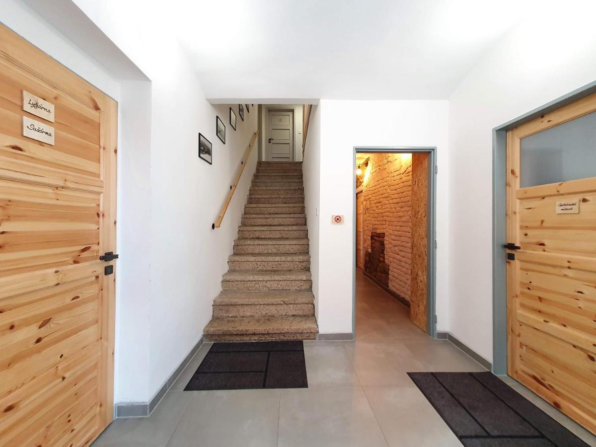 Apartmany U Muzea Horni Blatna Exterior photo