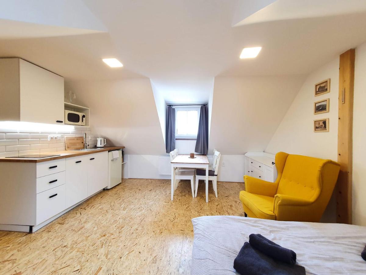 Apartmany U Muzea Horni Blatna Exterior photo